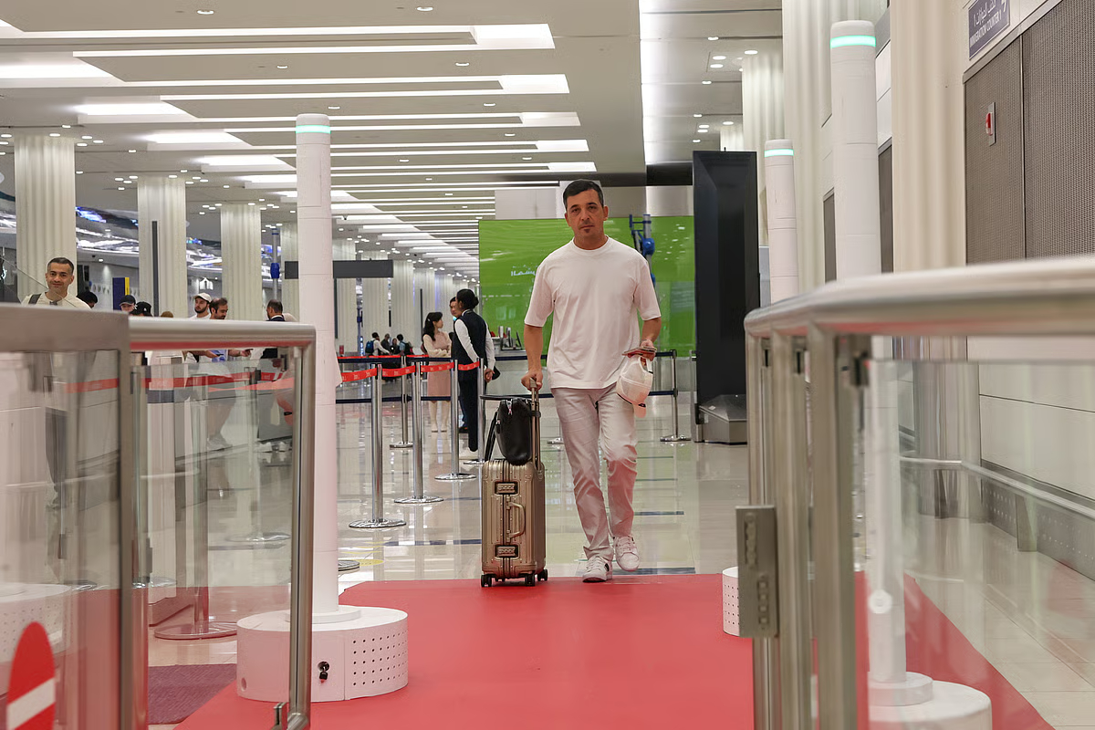 Dubai Airport Unveils ‘Red Carpet’: World’s First Passport-Free Departure Corridor